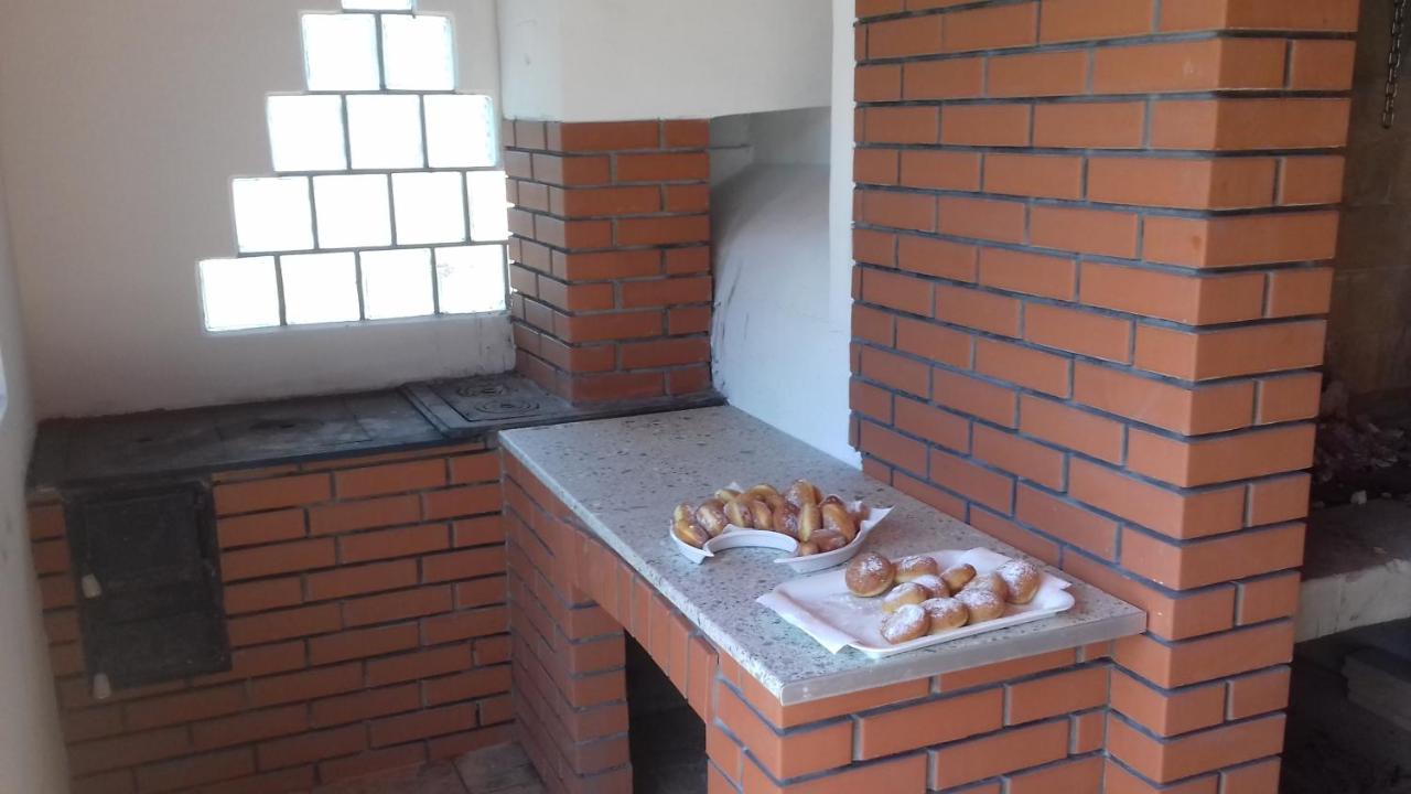 Pensiunea Fábián Vendégház Corund  Exterior foto
